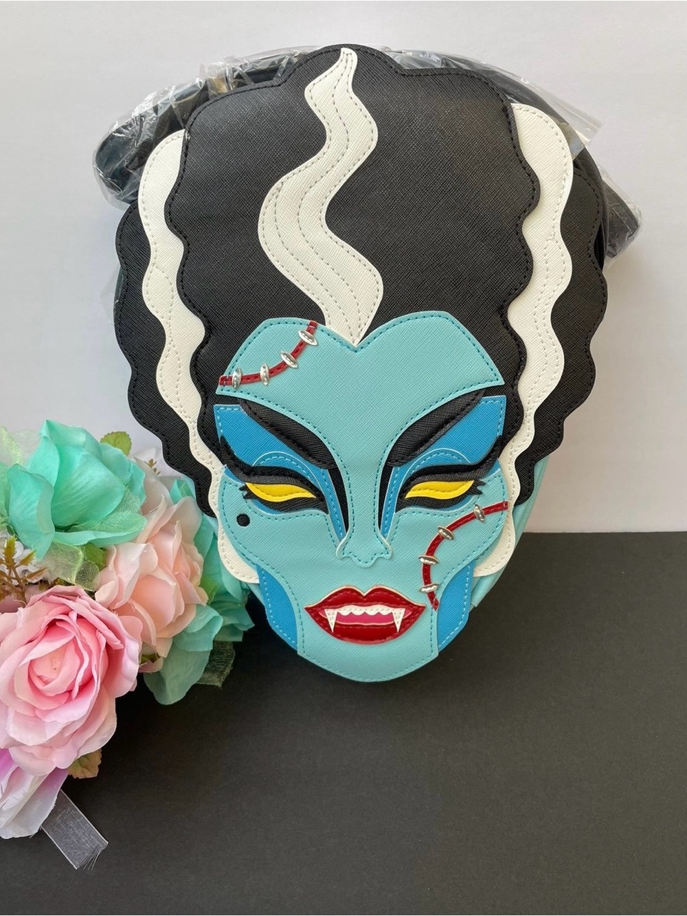 Love Pain and Stitches Bride of Monster Crossbody bag